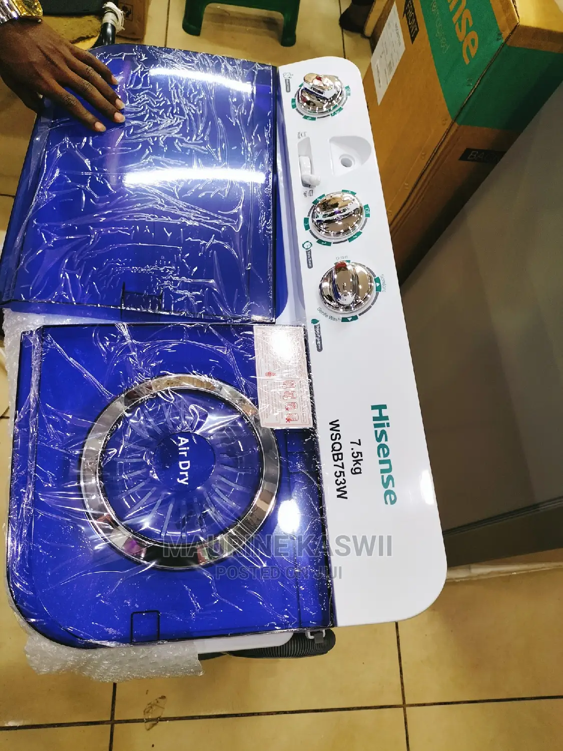 Hisense Washing Machine Twin Tub With Hand 7.5kg