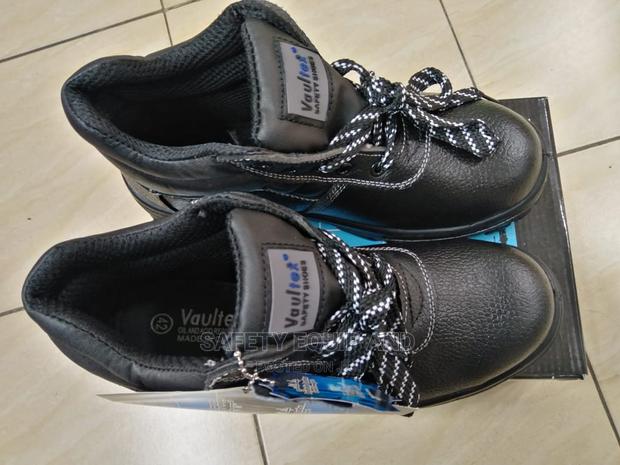 Imported Safety Boots/200joule Toecap - main view