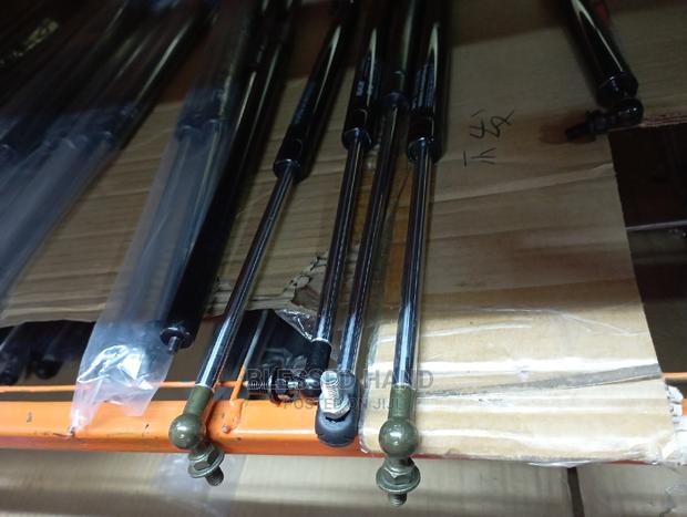 Boot Shocks/Bonnet Shocks Crown