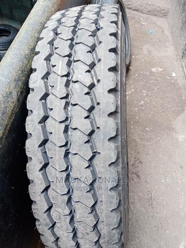 11R22.5 Firestone Tyre