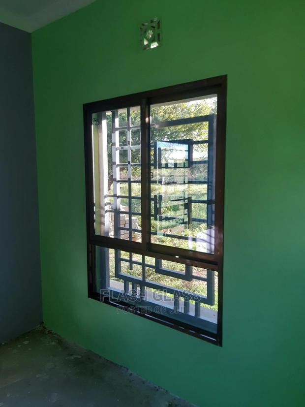 Modern Range Aluminium Windows - thumbnail 7
