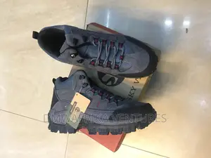 Sky-View Boot