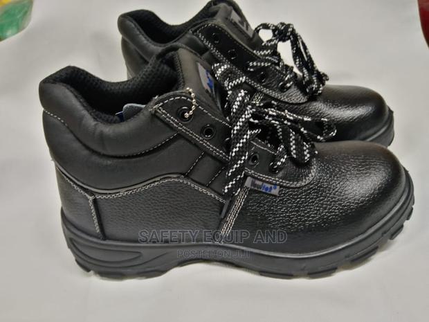 Top Quality/Vaultex Safety Boot - main view
