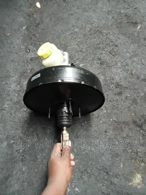 Brake Booster and Master Cylinder Nissan Sunny B15