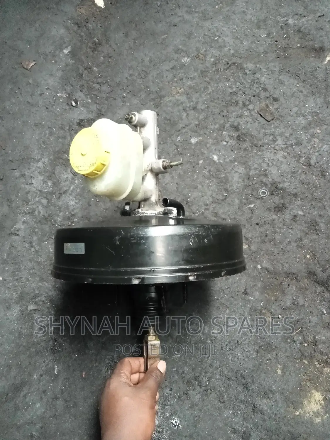 Brake Booster and Master Cylinder Nissan Sunny B15