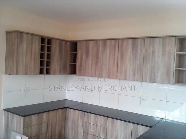 Kitchen Cabinet - main view