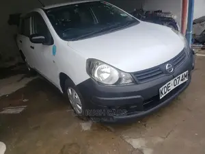 Nissan Advan 2014 White
