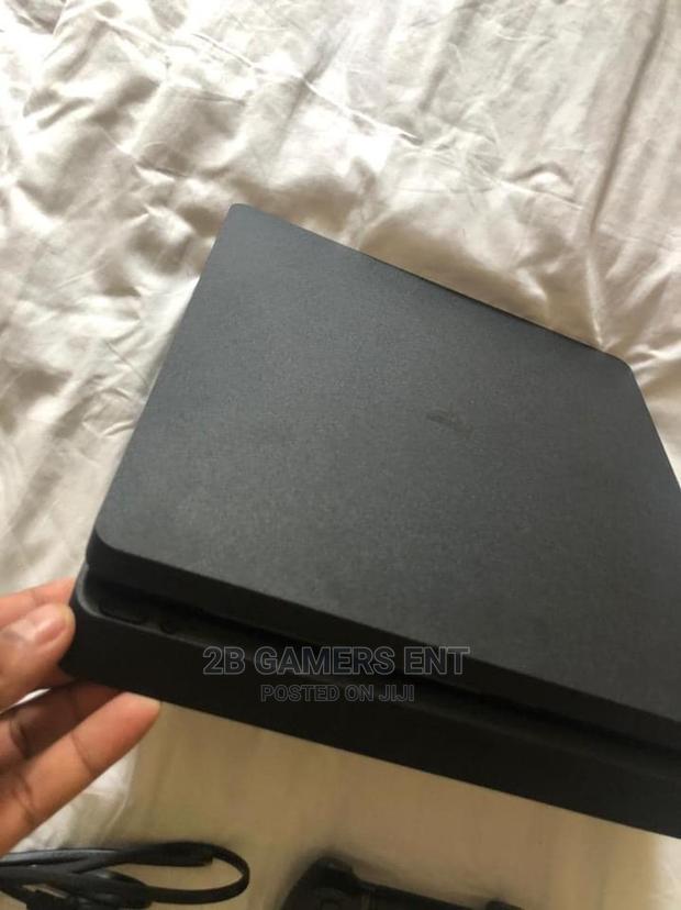 Slim Console/ Ps4 - thumbnail 2