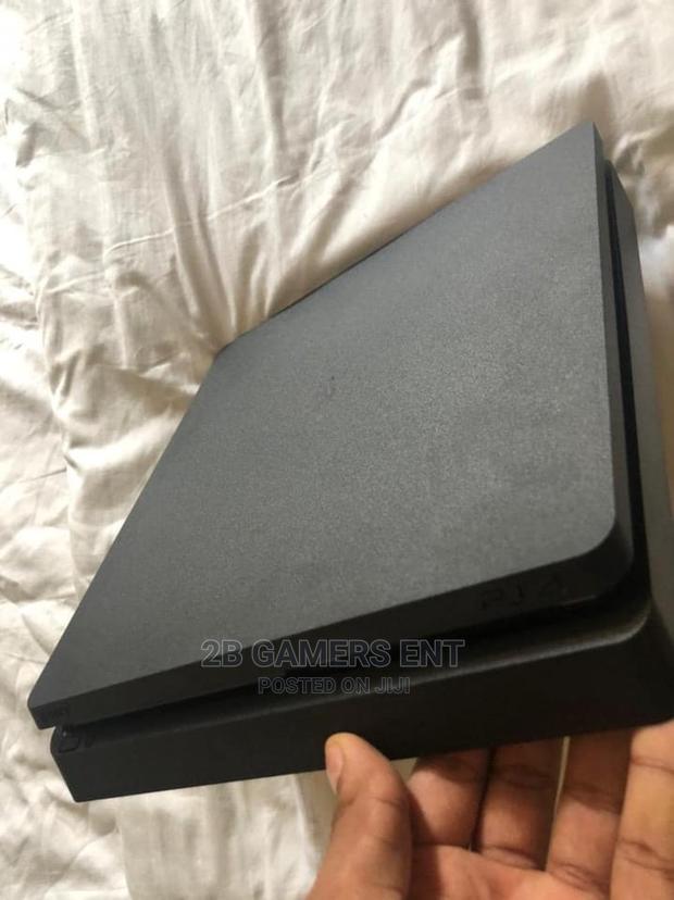 Slim Console/ Ps4 - thumbnail 3