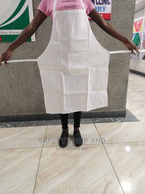 White Aprons Available/At Safety Hub - thumbnail 2