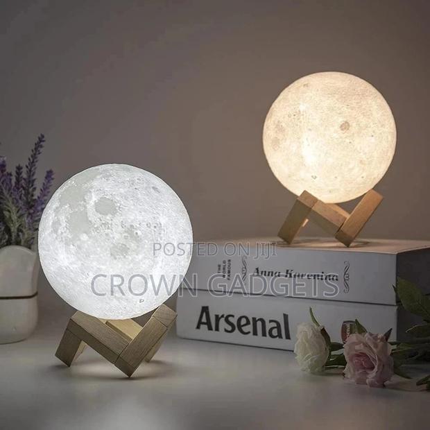 Moon Shaped Lamp/Led Moon Lamp