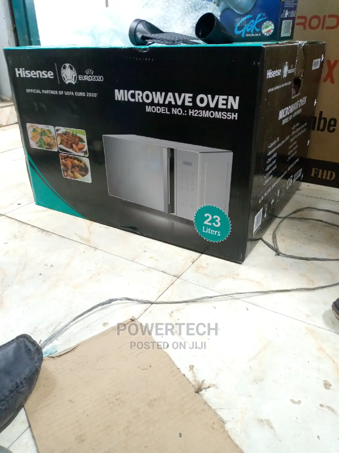 Microwave Oven ! 23 Litres Hisense