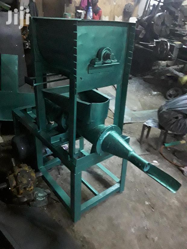 Modtec New Model: Mini Plant Briquette Charcoal Machine - thumbnail 3