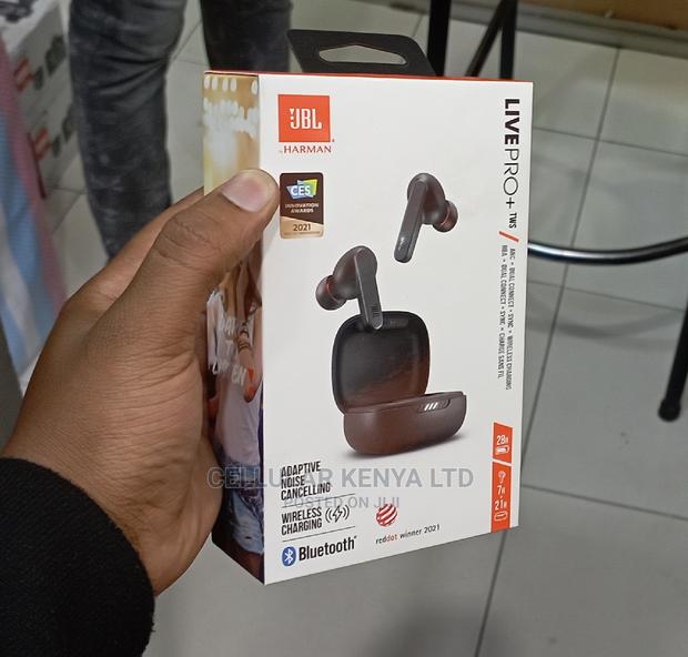 JBL Live Pro+ TWS Noise-Canceling True Wireless - thumbnail 2