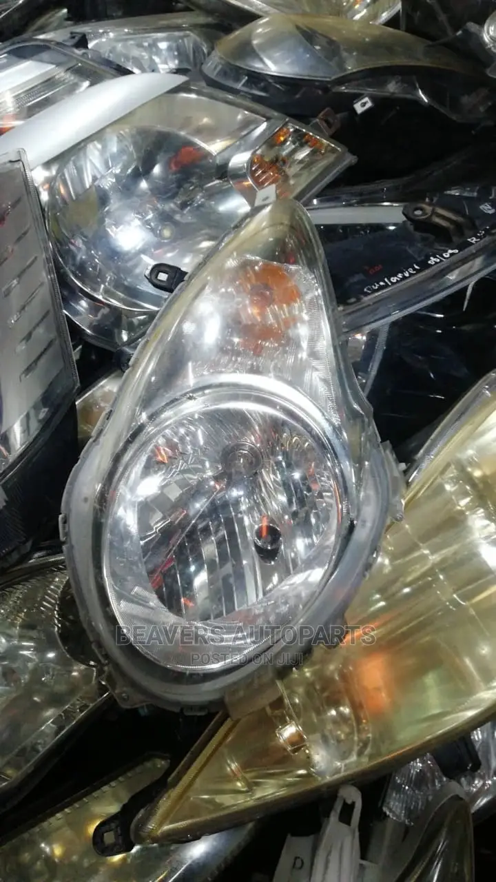 Suzuki Alto Headlight