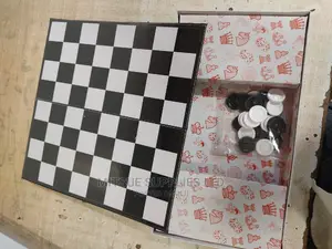 Draughts Board Game