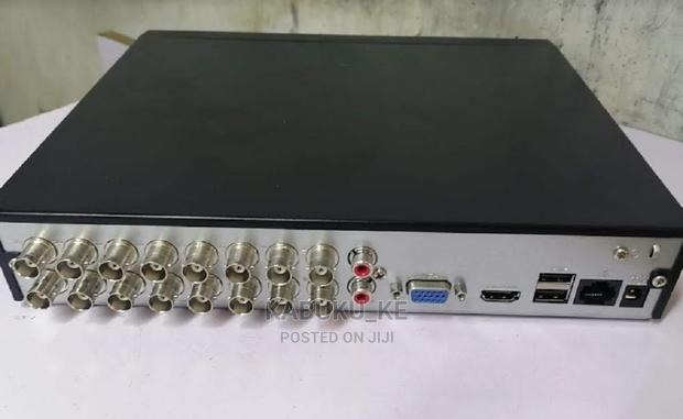8 Channel Hikvision NVR Machine