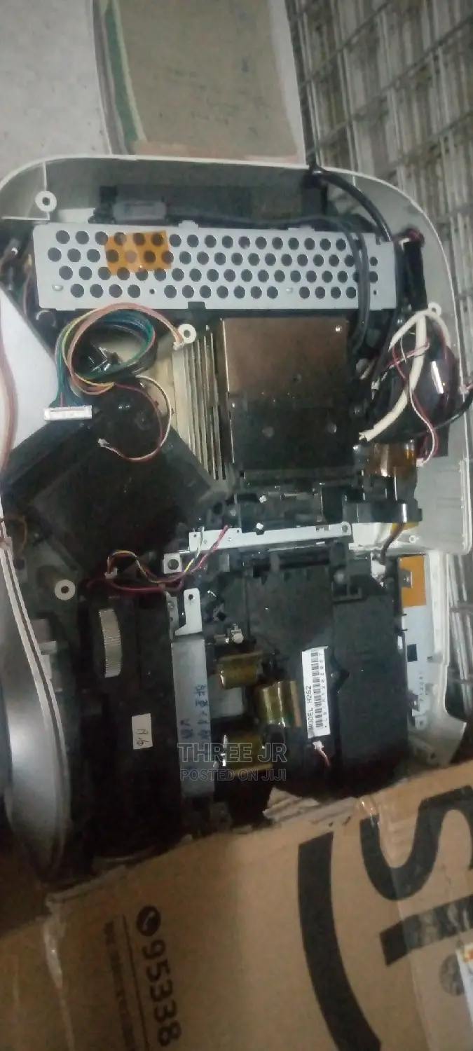 Projector Repairs Available At Affordable Cost