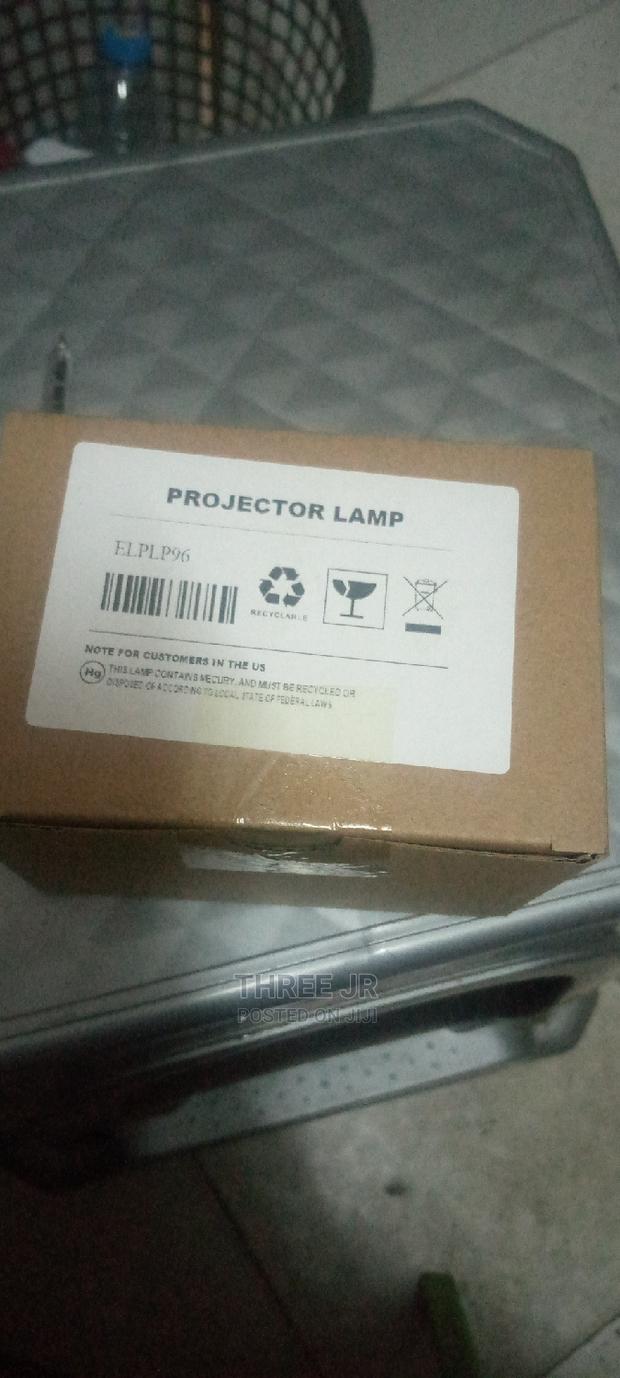 Projector Lamp Available