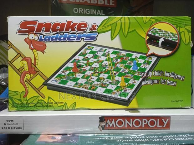 Snakes and Ladders - main view