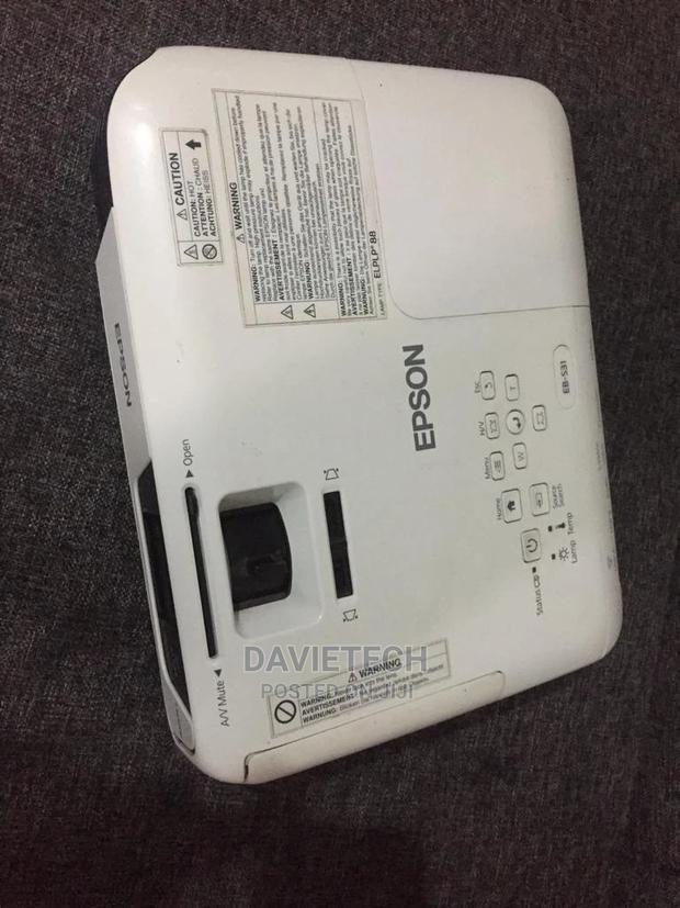 Projector for Hire - thumbnail 3