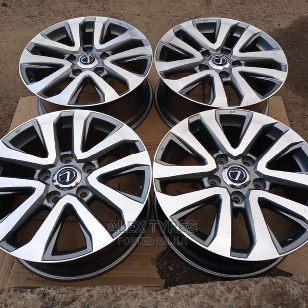 Size 20 Inches Lexus V8 Sport Rims