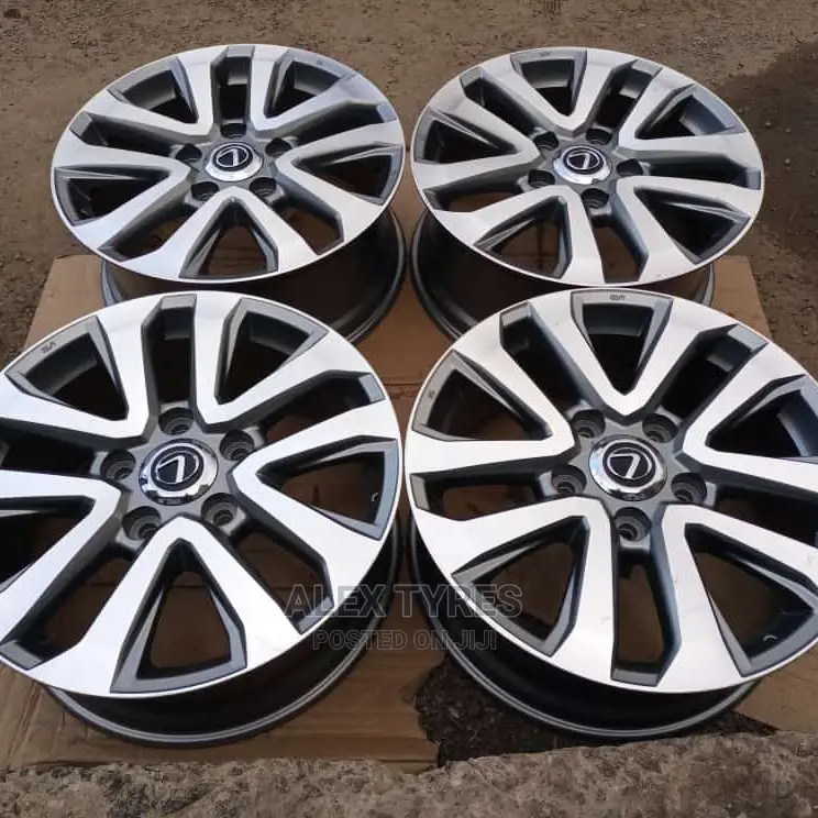 Size 20 Inches Lexus V8 Sport Rims