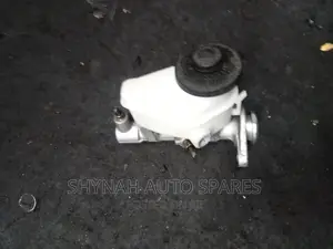 Ex Japan Brake Master Cylinder for Toyota Series I.E 110