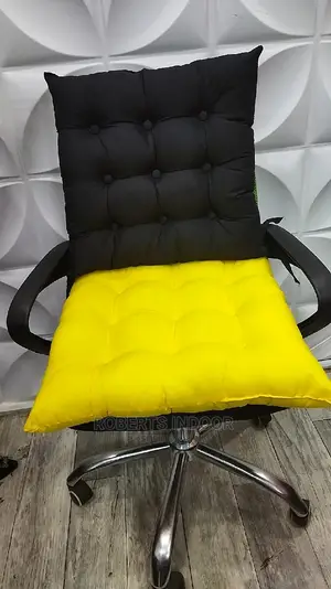 Yellow and Black Chair Pad