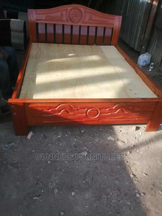 Mahogany Wood Bed 5 by 6 Feets.