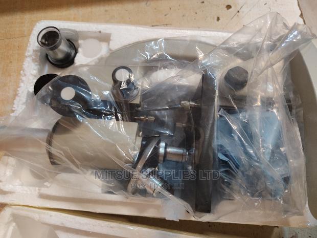 Supertek Monocular Microscope in Wooden Case - thumbnail 3