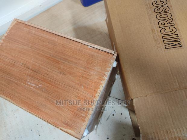 Supertek Monocular Microscope in Wooden Case - thumbnail 5