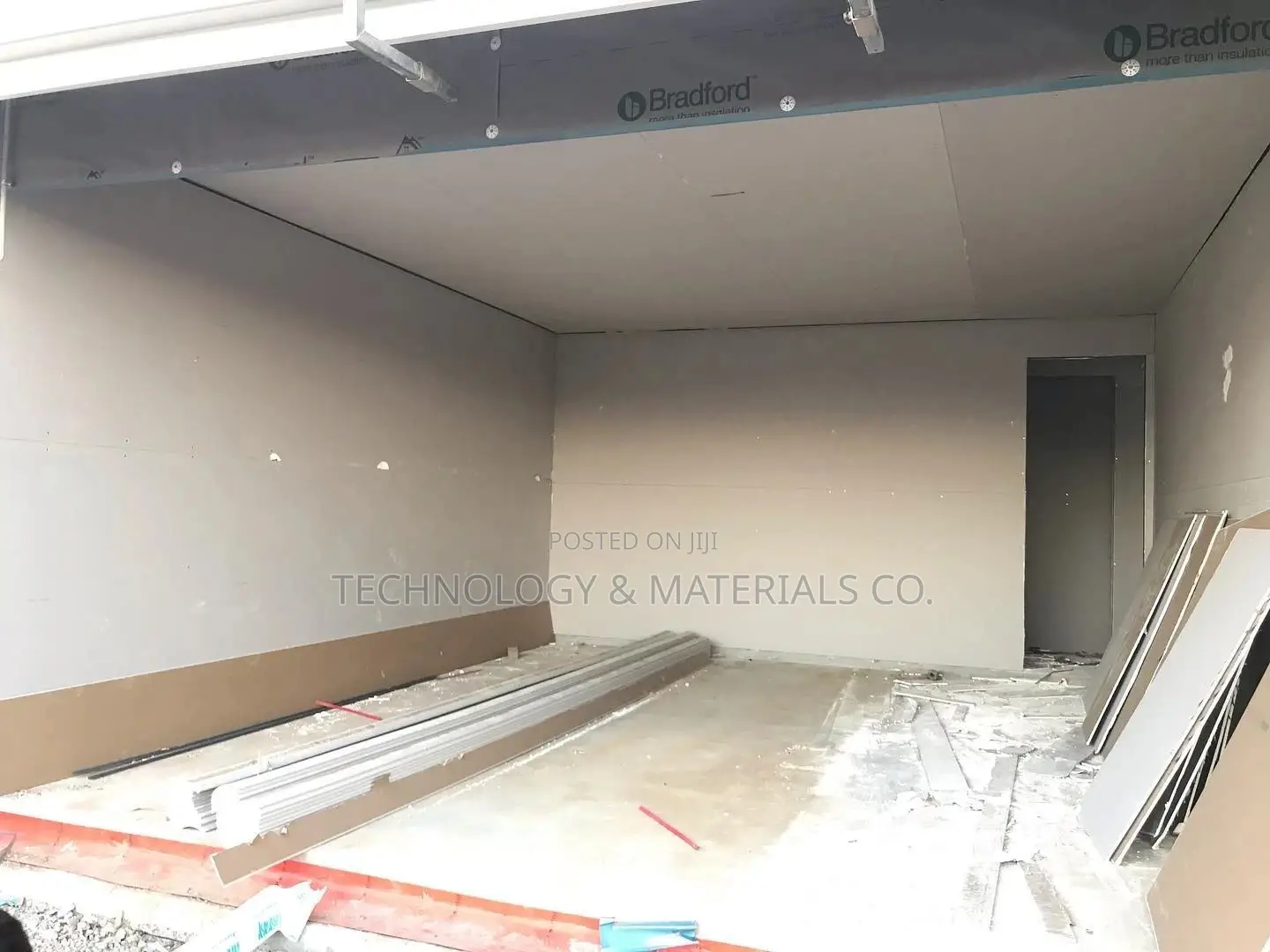 Shadow Line/ Plaster Trim -2.4m