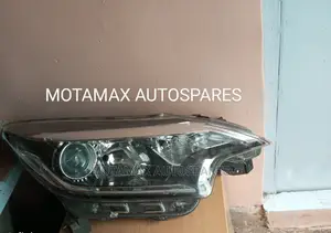 Nissan Note 2018 Headlight
