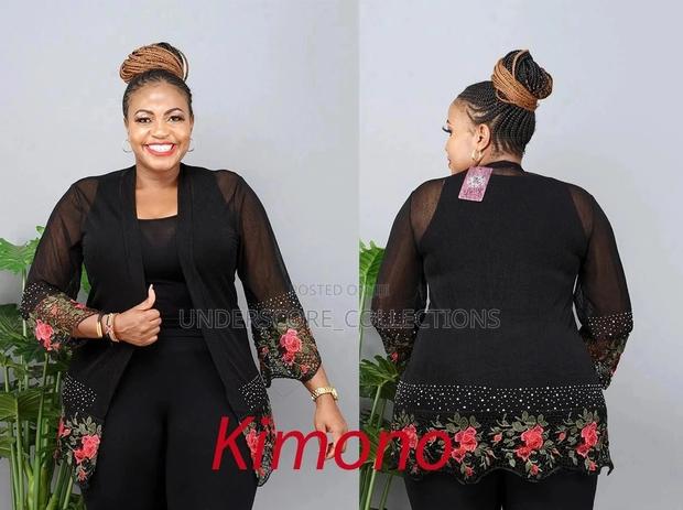 Ladies Short Kimonos - thumbnail 3