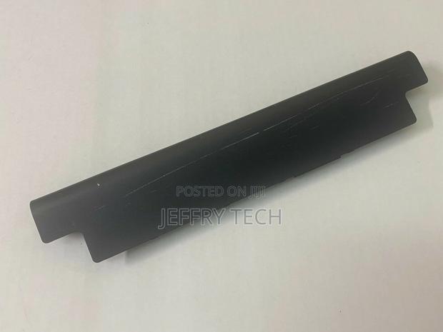 Dell Inspiron 3421 5421 15-3521 5521 3721 Battery MR90Y 14.8