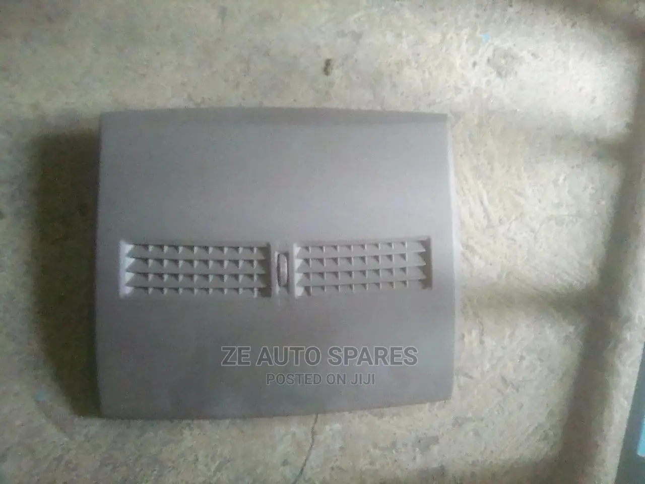 Nissan Tiida Dashboard Vet