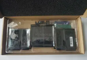Battery Replacement a 1964 1989 Macbook Pro 13"