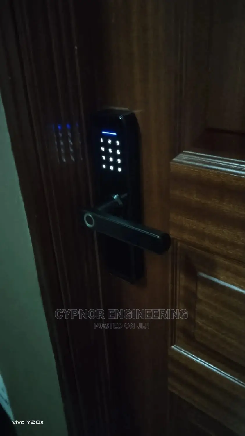 Fingerprint ,RFID Cards and Password Lock for Hotels