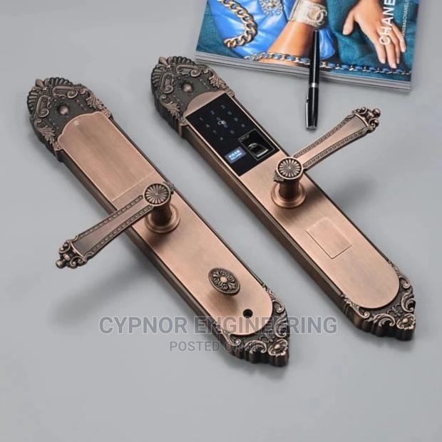 Smart Fingerprint Lock for Airbnb - thumbnail 2