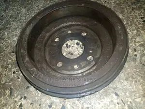 Rear Brake Drums Toyota Noah,Voxy, Gaia, Rav 4, Ipsum, Isis,