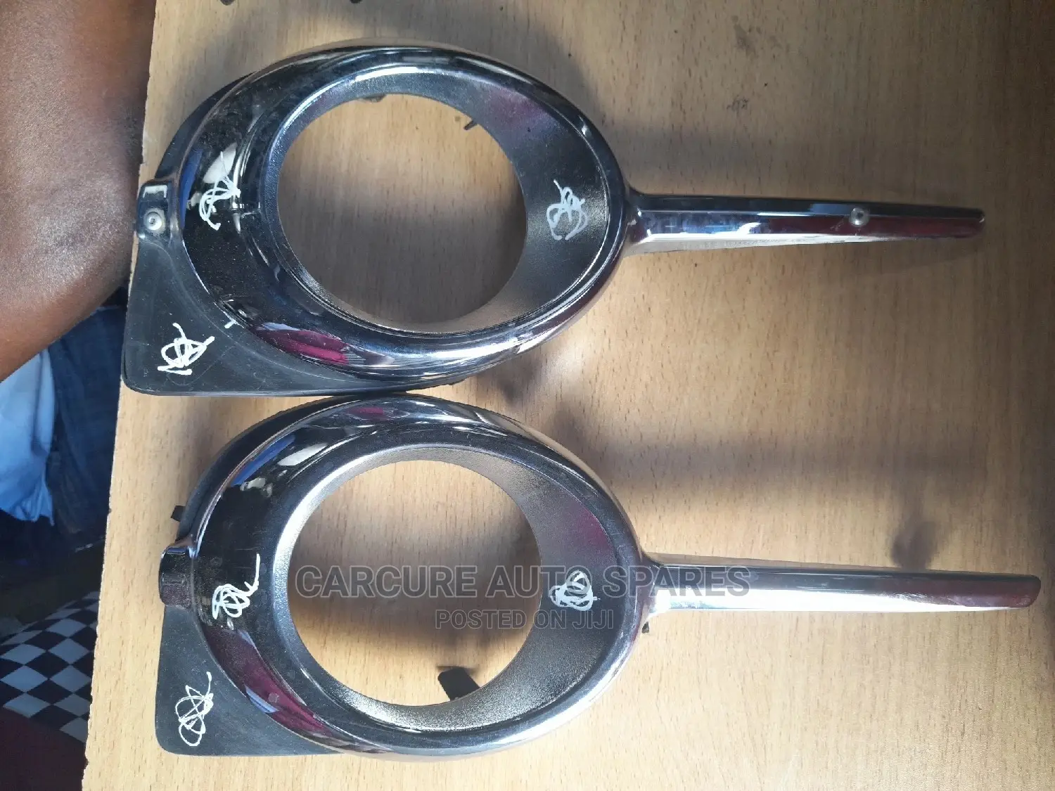 Vanguard Fog Light Chromes