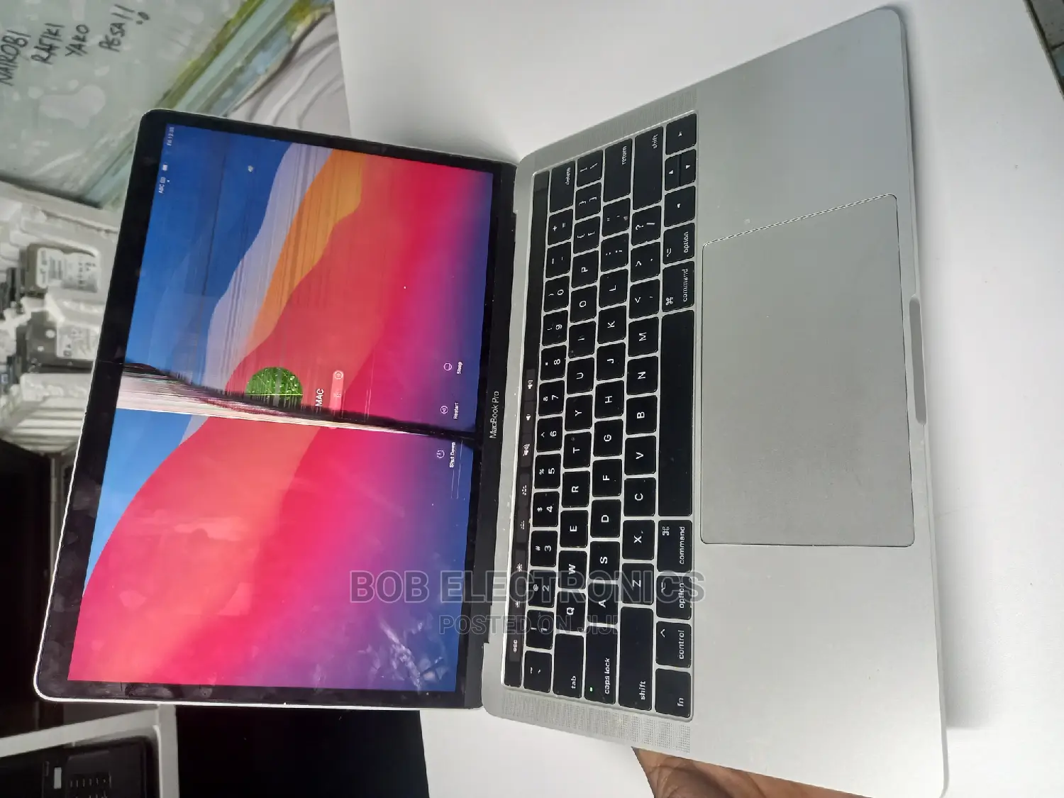 Laptop Apple MacBook Pro 4GB Intel Core I5 256GB