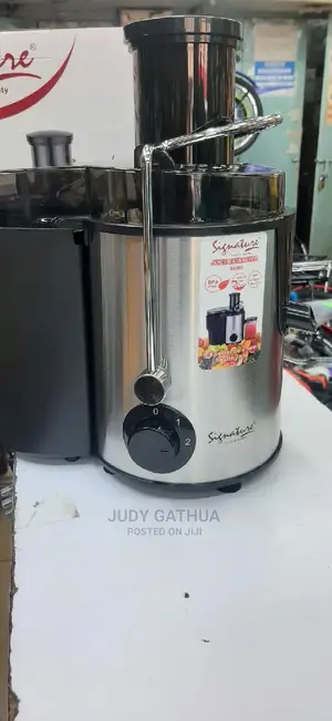 Signature Comercial Juicer