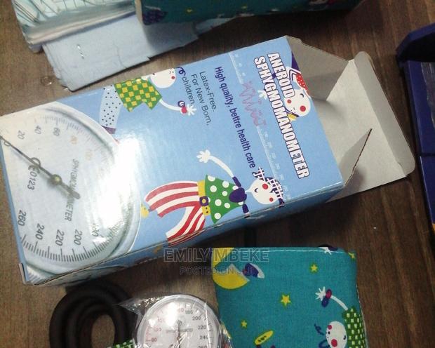 Aneroid Sphygmomanometer - main view