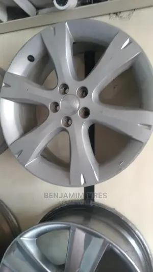 Subaru Original Rims Sizes 17 Inch Set.