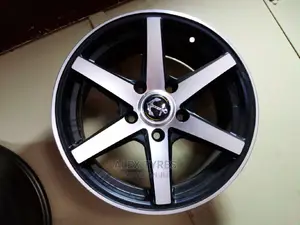Size 15 Inches Toyota Auris Sport Rims