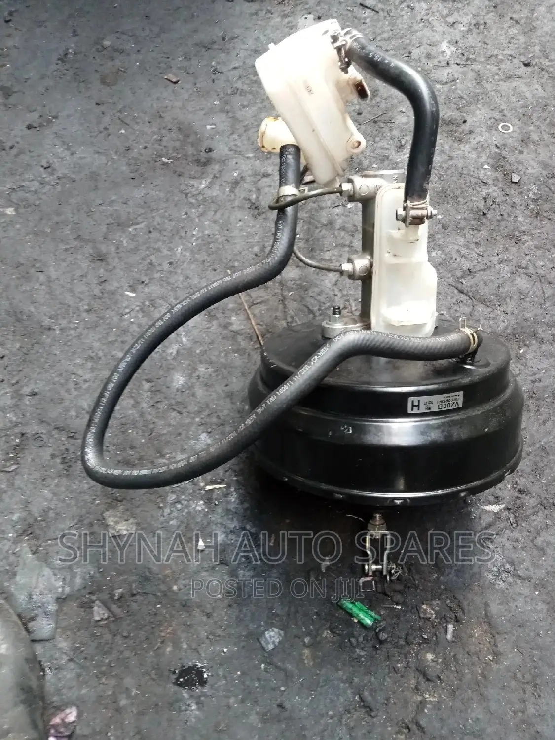 Brake Booster and Master Cylinder Nissan Nguruwe
