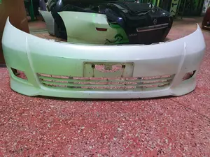 Toyota Isis Front Bumper Assembly