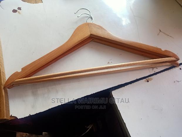 Wooden Hanger - thumbnail 3